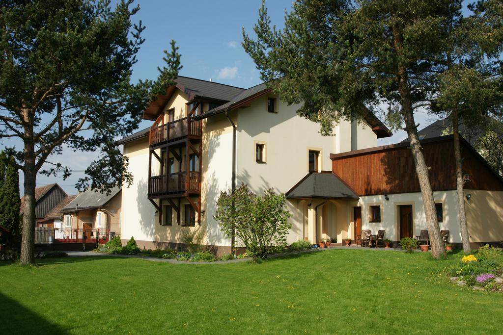 Guest House Boba Štrba Exterior foto