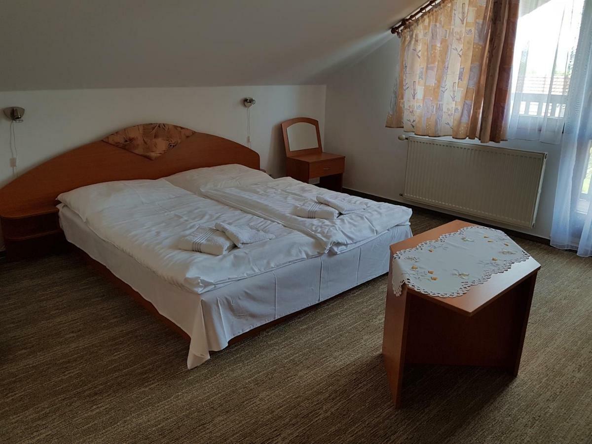 Guest House Boba Štrba Quarto foto